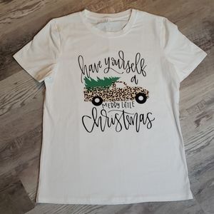 🎄 Holiday shirt.